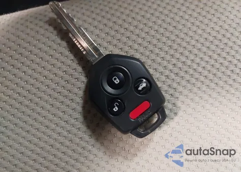 2013 Subaru Impreza 2.0I Premium из США, поврежденный, VIN JF1GPAC66D2869170